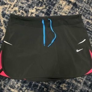 Women’s Nike running skirt S